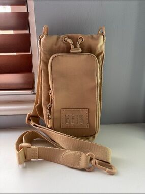 BEIS Tan Crossbody Sling Bag